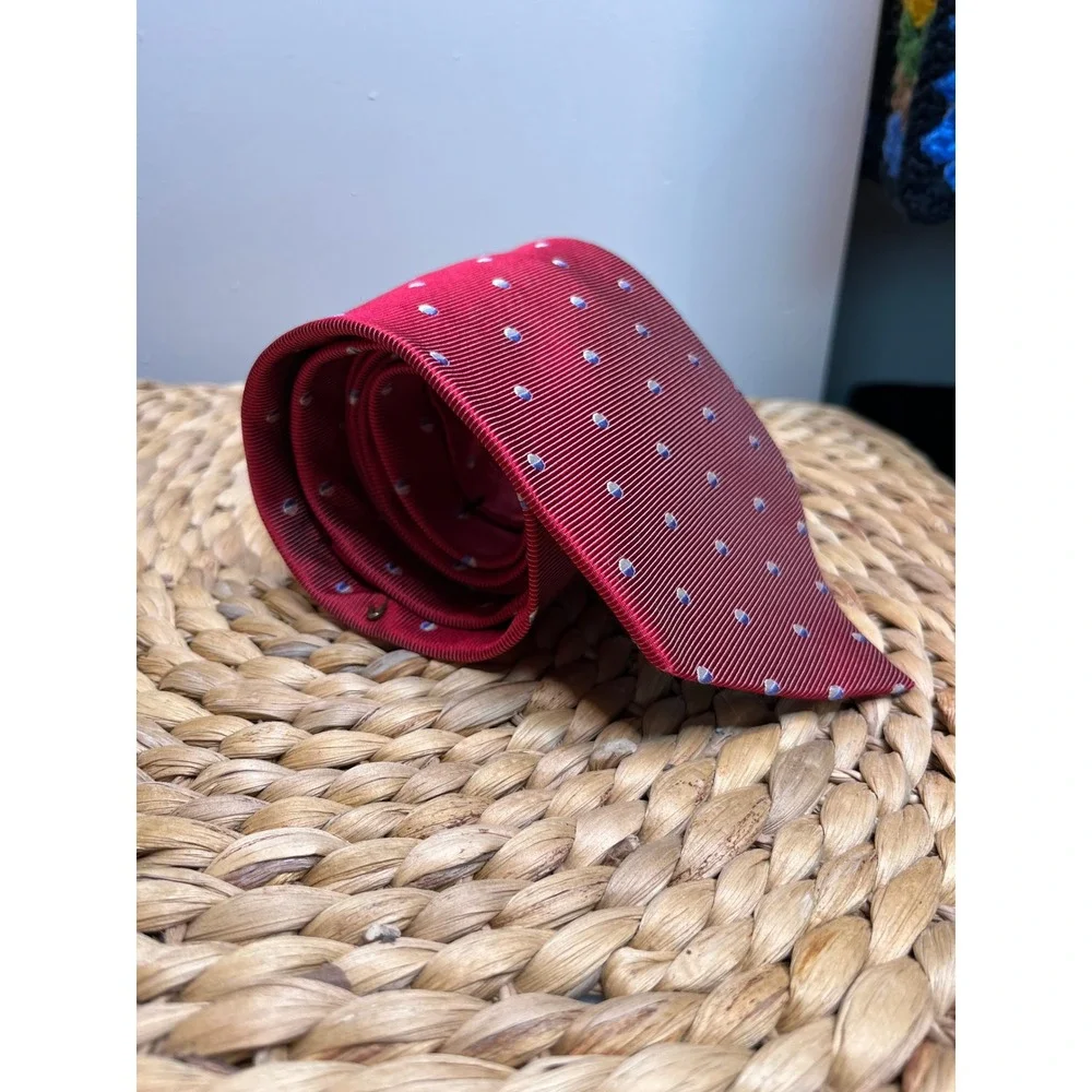 Brooks Brothers Makers Red Blue White Polka Dot Old Money Corporate Silk Tie